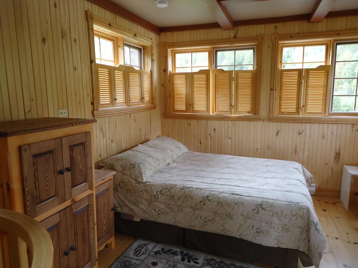Chalet Saint-Thomas L'Anse-Saint-Jean Ngoại thất bức ảnh